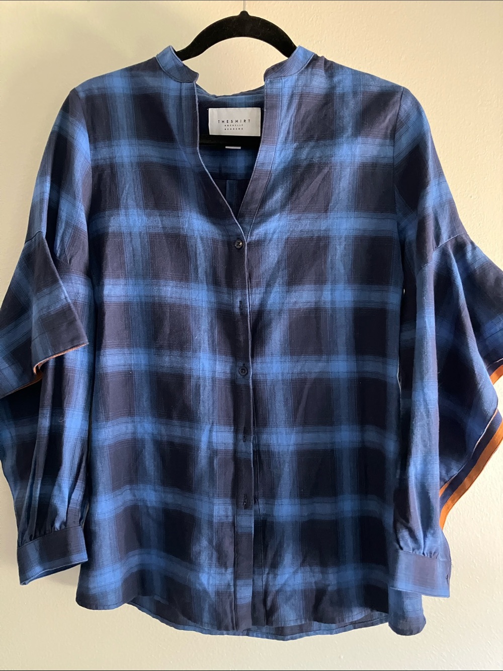 The Shirt by Rochelle Behrens Blue & Navy Plaid Button-Down small